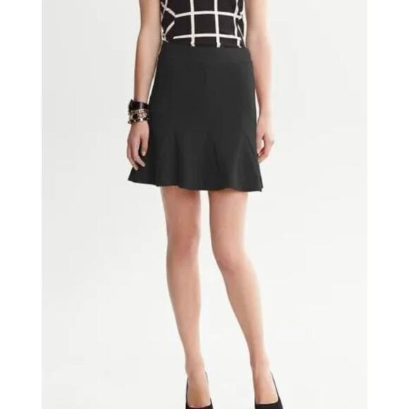 Banana Republic Black Skirt - Picture 1 of 6